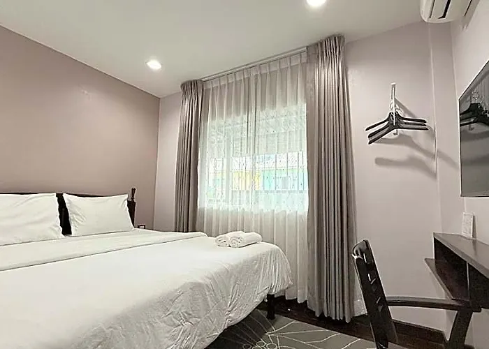 Hotel Issara House