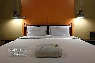 ホテル Issara House